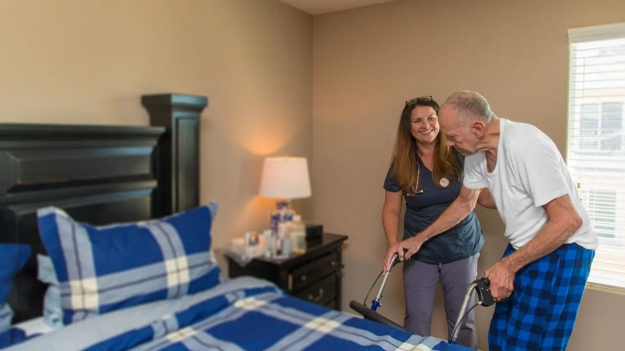 Best 8 Beds and Mattresses for Parkinson’s Patients in 2023